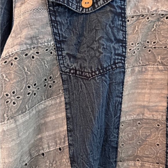 Boho Boutique Cropped Denim Button Top/Jacket Size L NWT - Picture 6 of 12